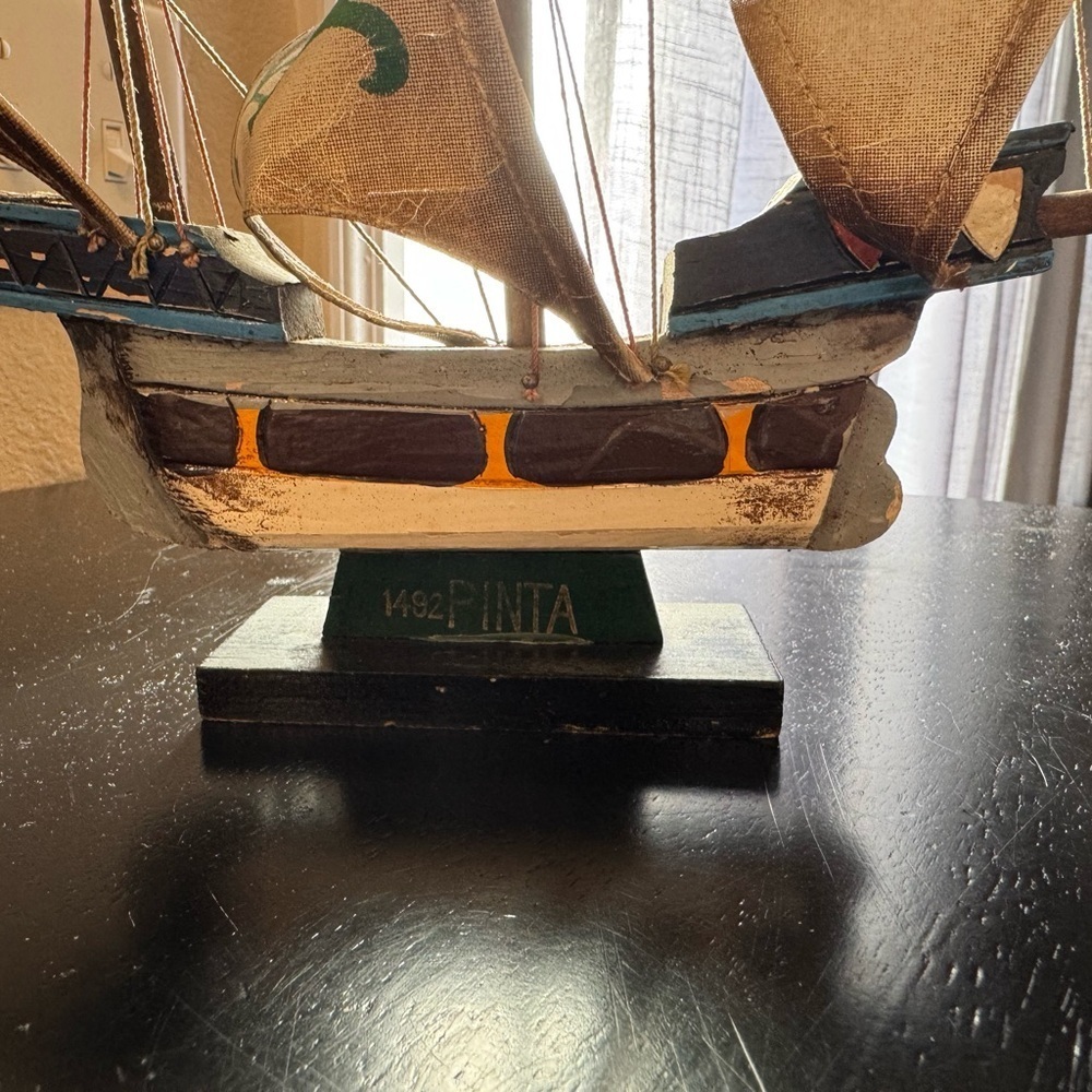 1492 Pinta sailboat replica vintage wooden - Picture 4 of 8